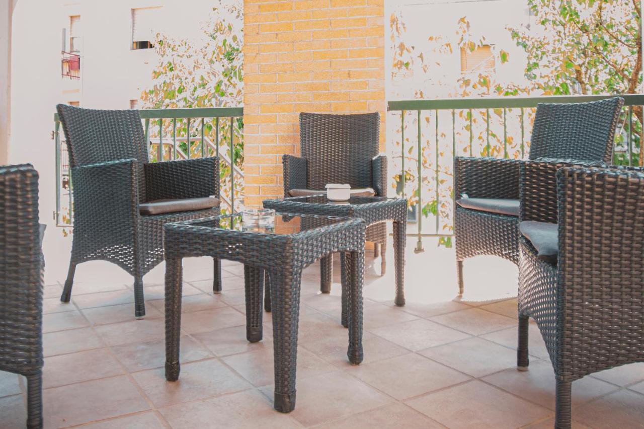 Il Mughetto - Appartamento Con Terrazza Privata San Quirico dʼOrcia Exterior foto
